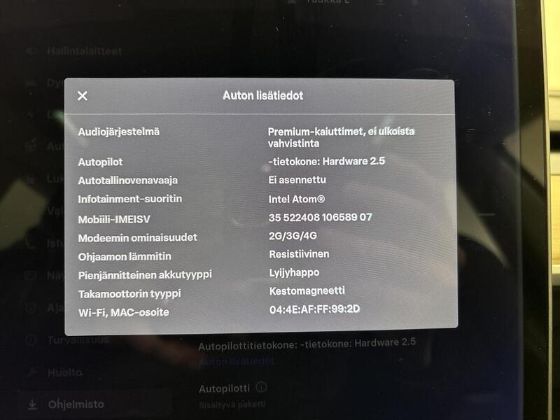 Tesla Model 3 vaihtoauto