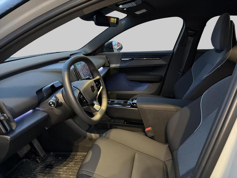 Volvo EX30 vaihtoauto