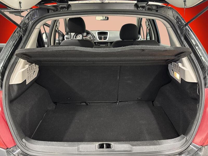 Peugeot 207 vaihtoauto