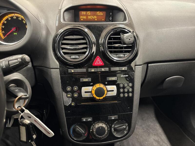 Opel Corsa vaihtoauto