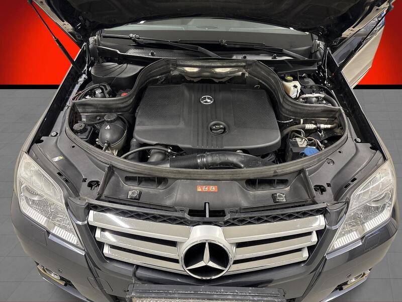 Mercedes-Benz GLK vaihtoauto