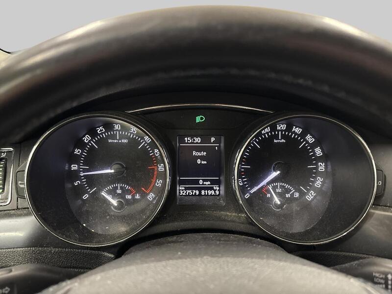 Skoda Superb vaihtoauto