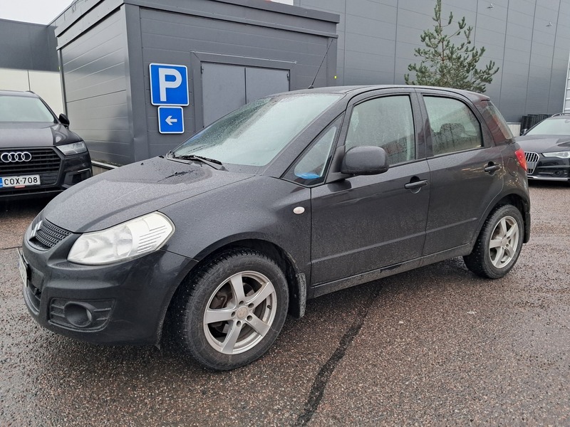 Suzuki SX4 vaihtoauto