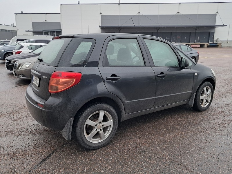 Suzuki SX4 vaihtoauto