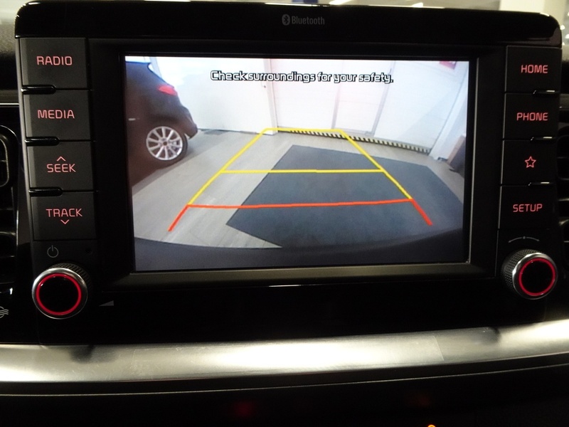 Kia Stonic vaihtoauto