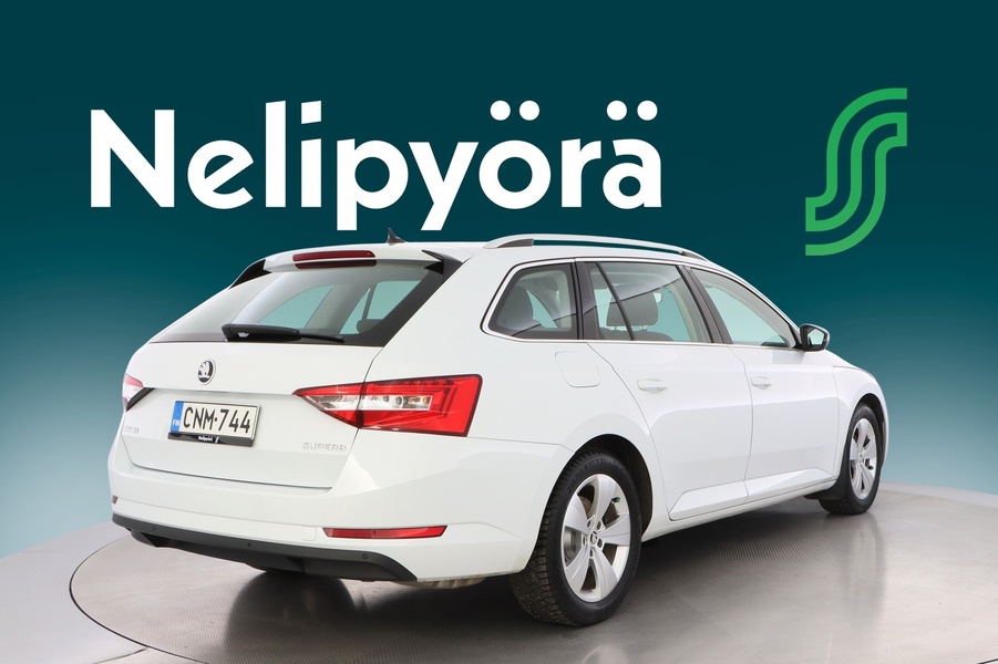 Skoda Superb vaihtoauto