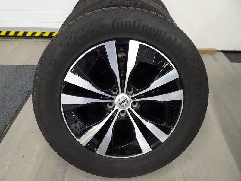 Volvo XC60 vaihtoauto