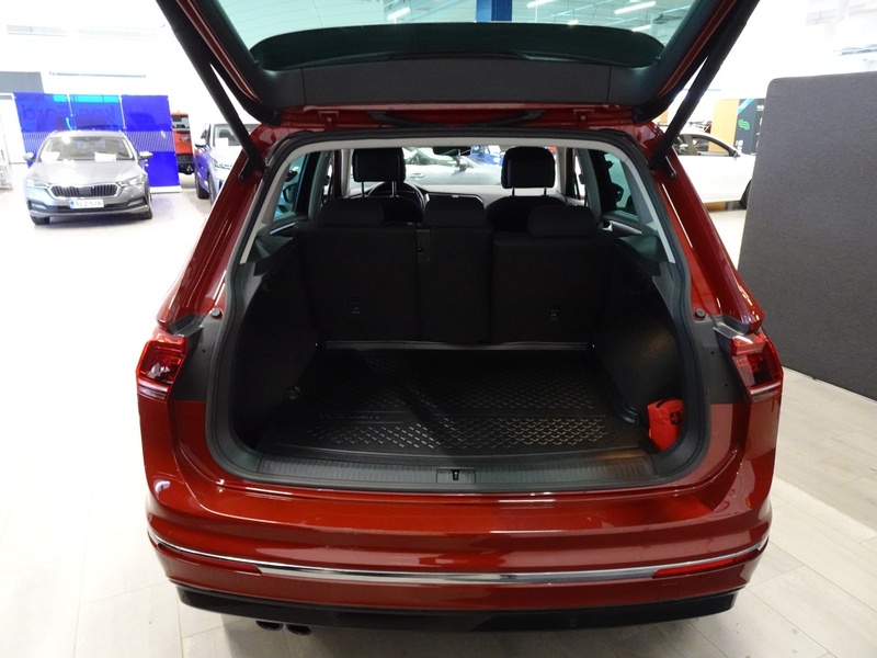 Volkswagen Tiguan vaihtoauto