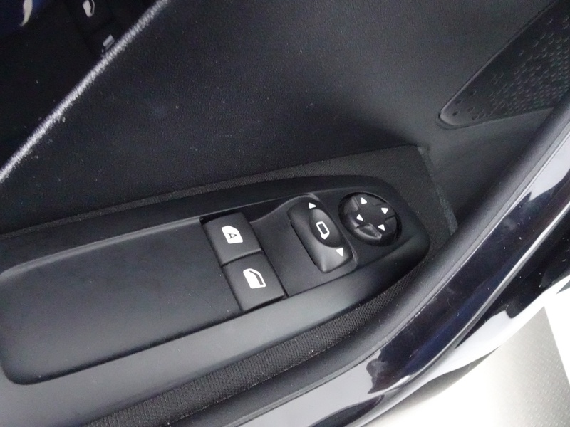 Peugeot 208 vaihtoauto