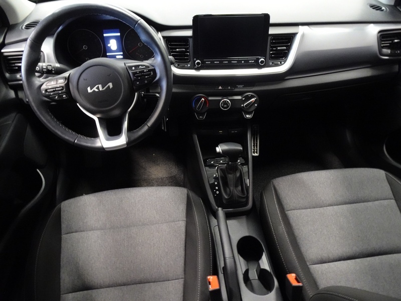 Kia Stonic vaihtoauto