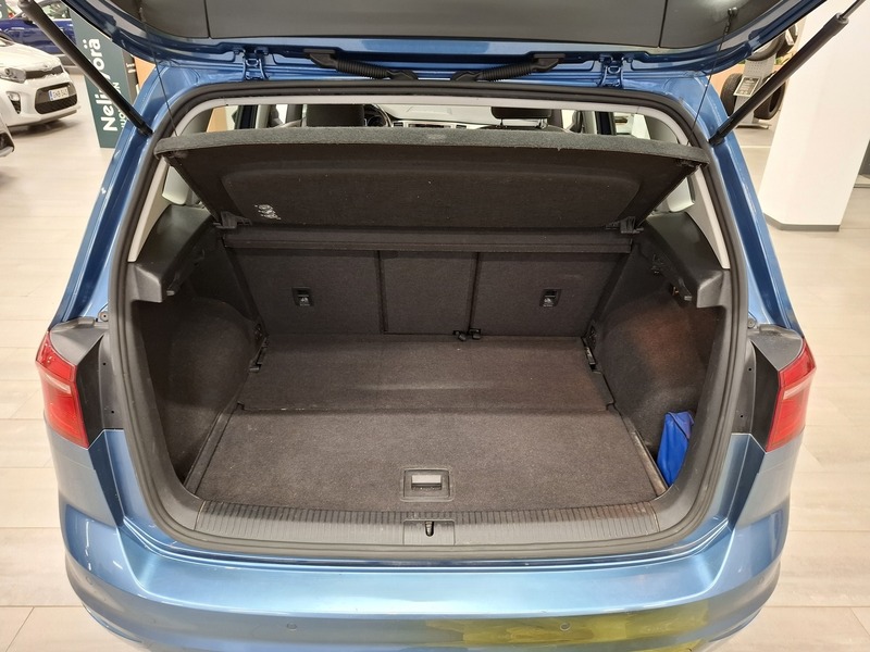 Volkswagen Golf Sportsvan vaihtoauto