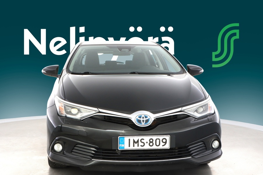 Toyota Auris vaihtoauto