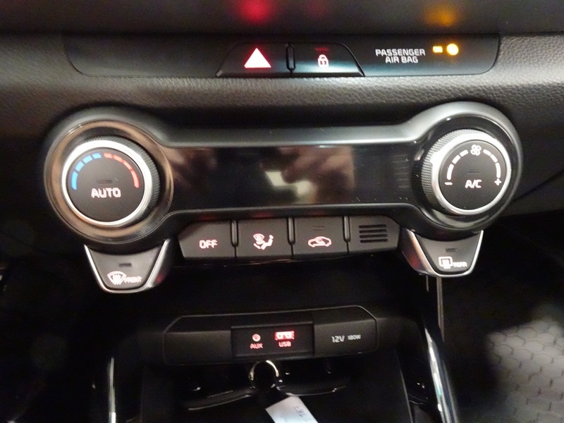 Kia Stonic vaihtoauto