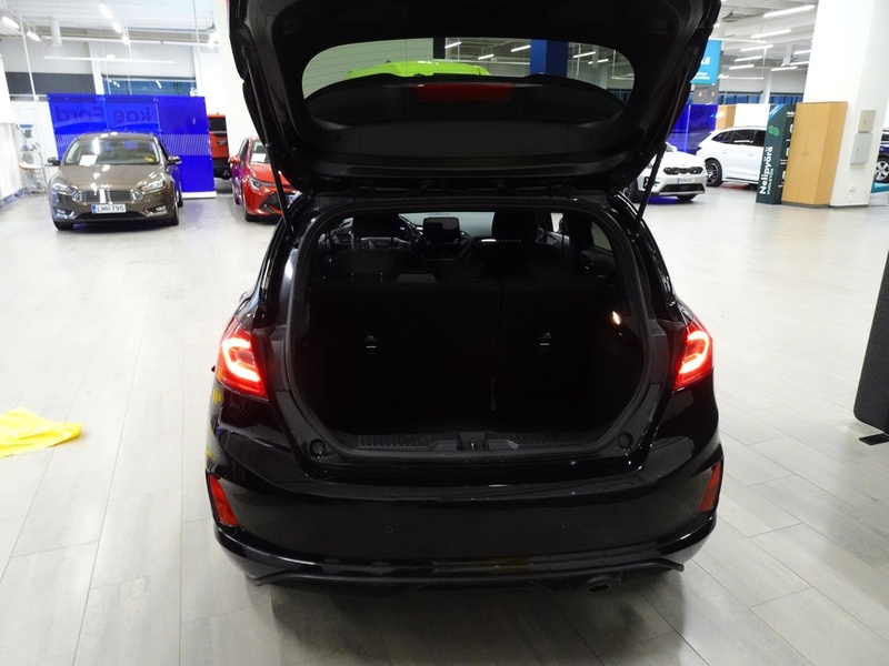 Ford Fiesta vaihtoauto