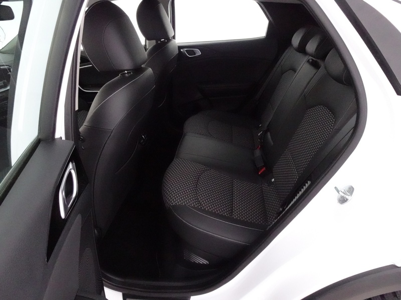 Kia XCeed vaihtoauto