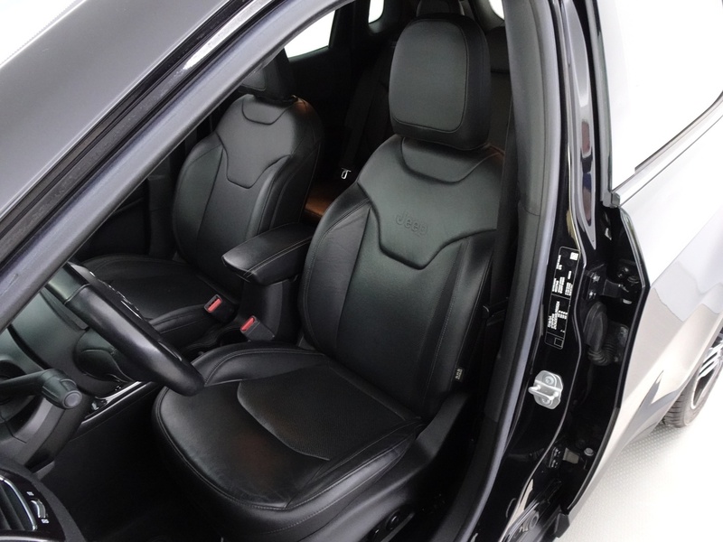 Jeep Compass vaihtoauto