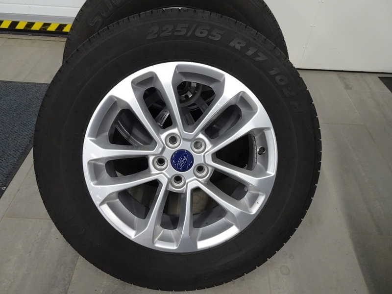 Ford Kuga vaihtoauto