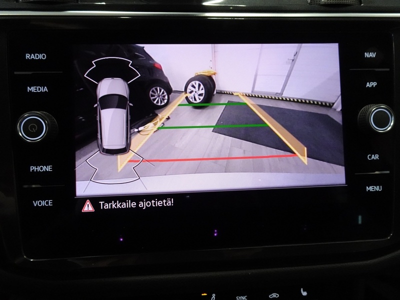 Volkswagen Tiguan vaihtoauto