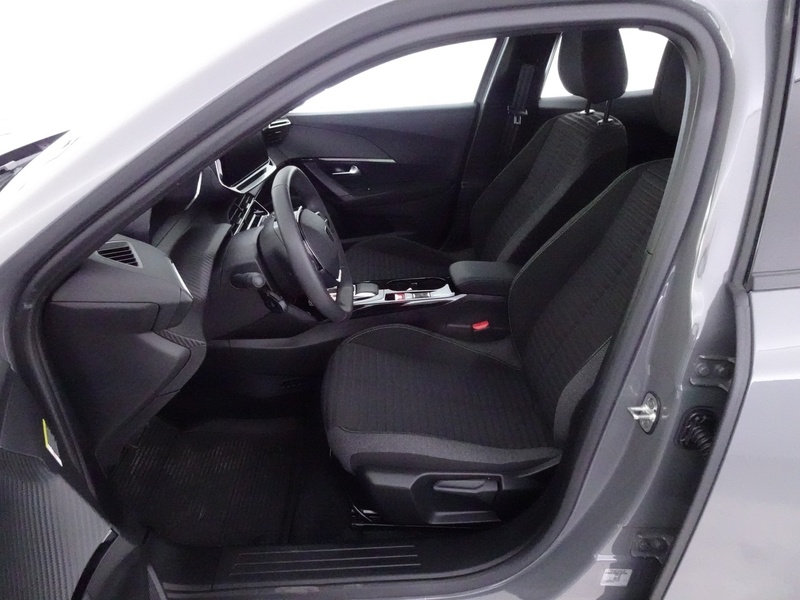 Peugeot e-2008 vaihtoauto