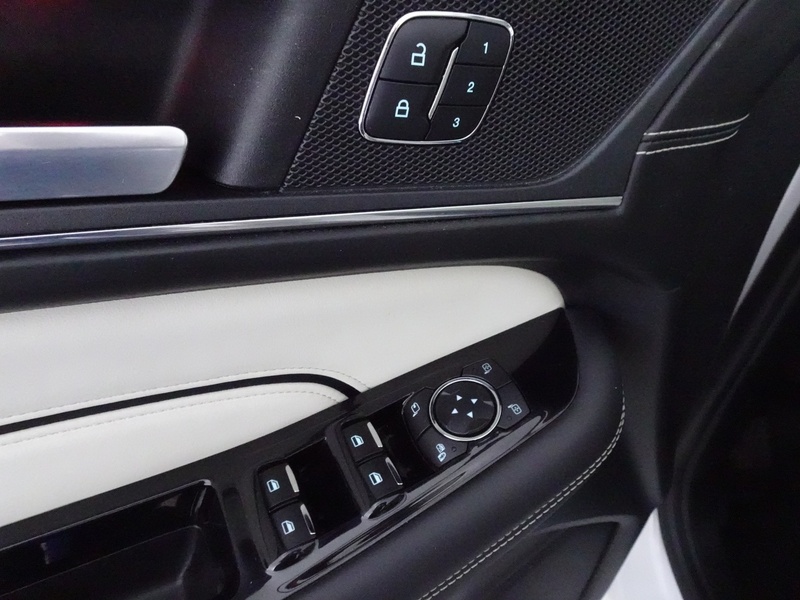 Ford Edge vaihtoauto