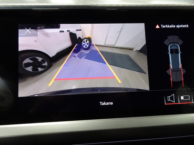 Audi Q4 e-tron vaihtoauto