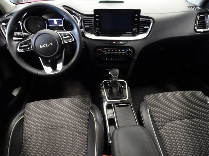 Kia XCeed vaihtoauto
