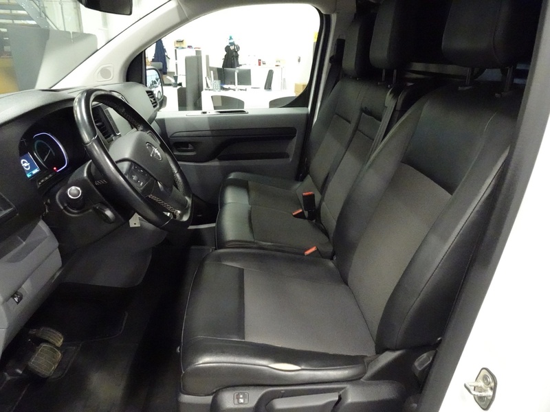 Opel Vivaro-e vaihtoauto