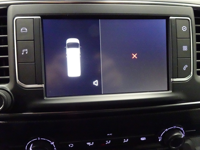 Opel Vivaro-e vaihtoauto