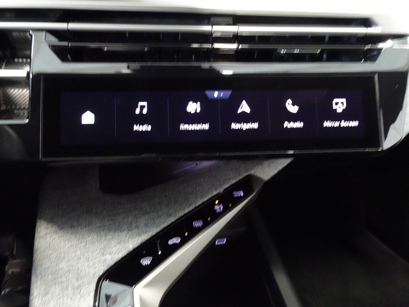 Peugeot E-5008 vaihtoauto