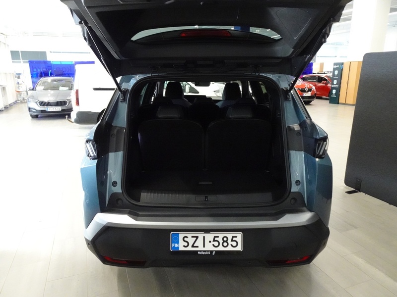 Peugeot E-5008 vaihtoauto