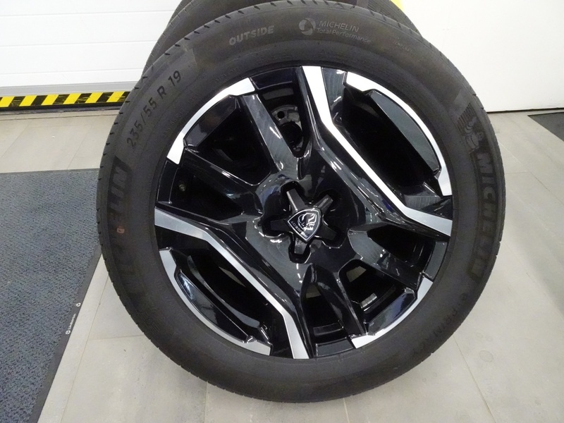 Peugeot E-5008 vaihtoauto