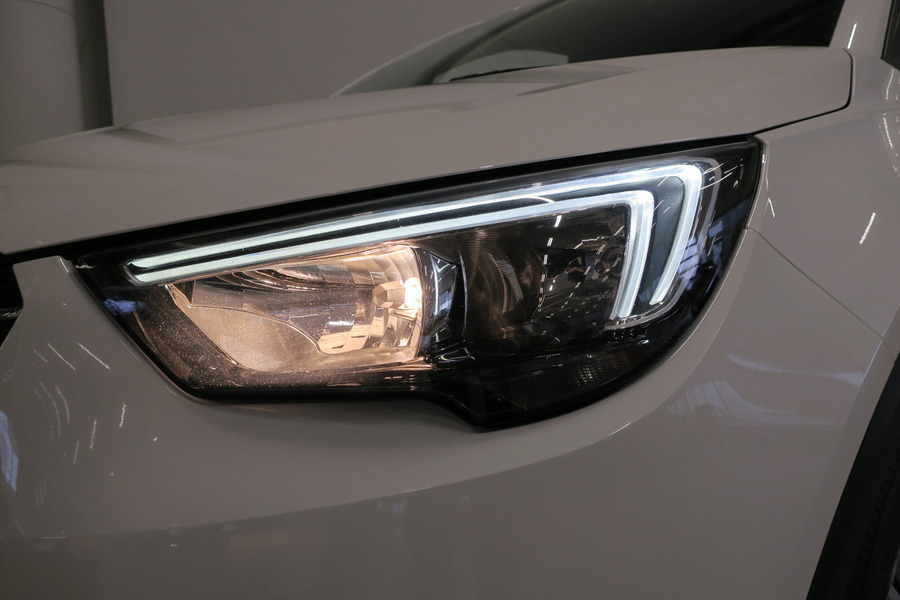 Opel Crossland X vaihtoauto