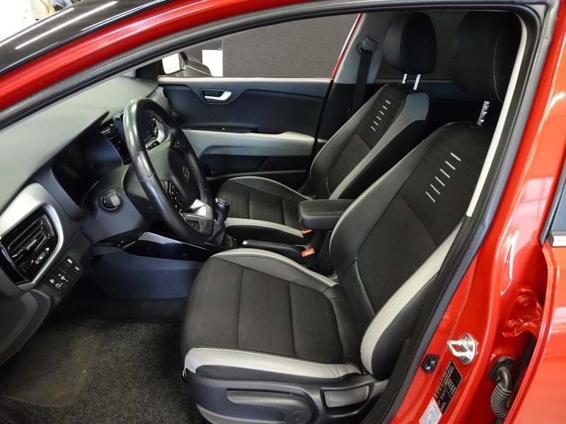 Kia Stonic vaihtoauto