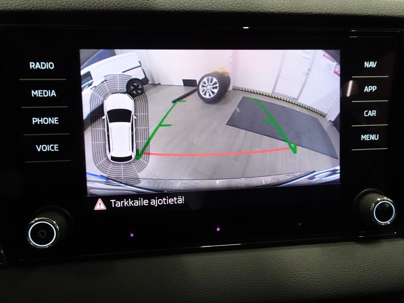 Skoda Karoq vaihtoauto