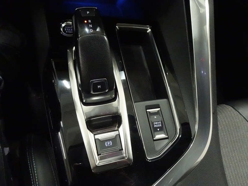 Peugeot 3008 vaihtoauto