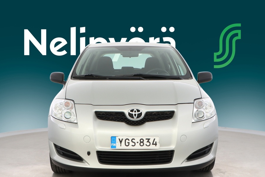 Toyota Auris vaihtoauto