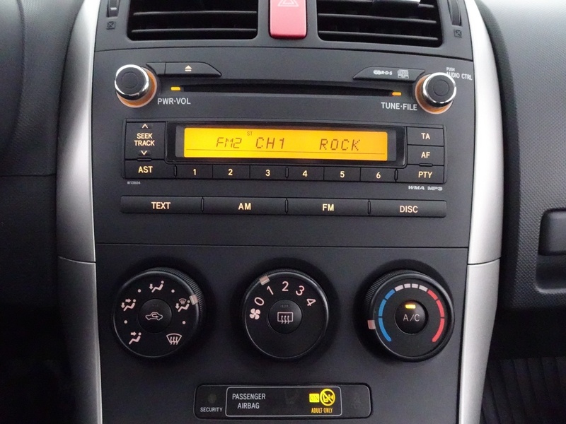 Toyota Auris vaihtoauto