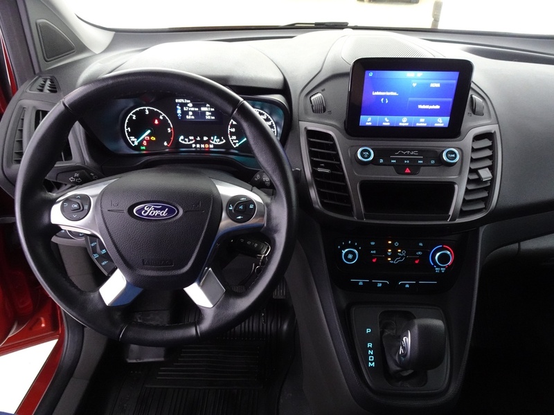 Ford Transit Connect vaihtoauto