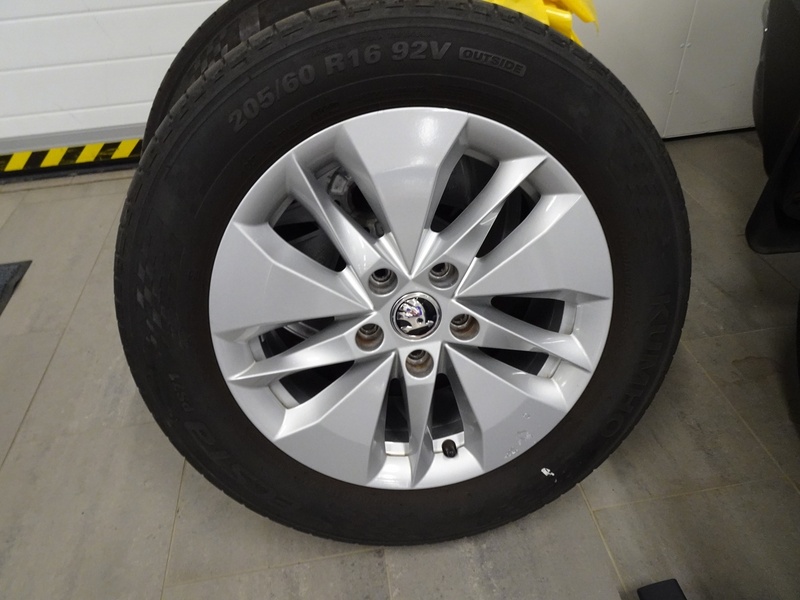 Skoda Octavia vaihtoauto