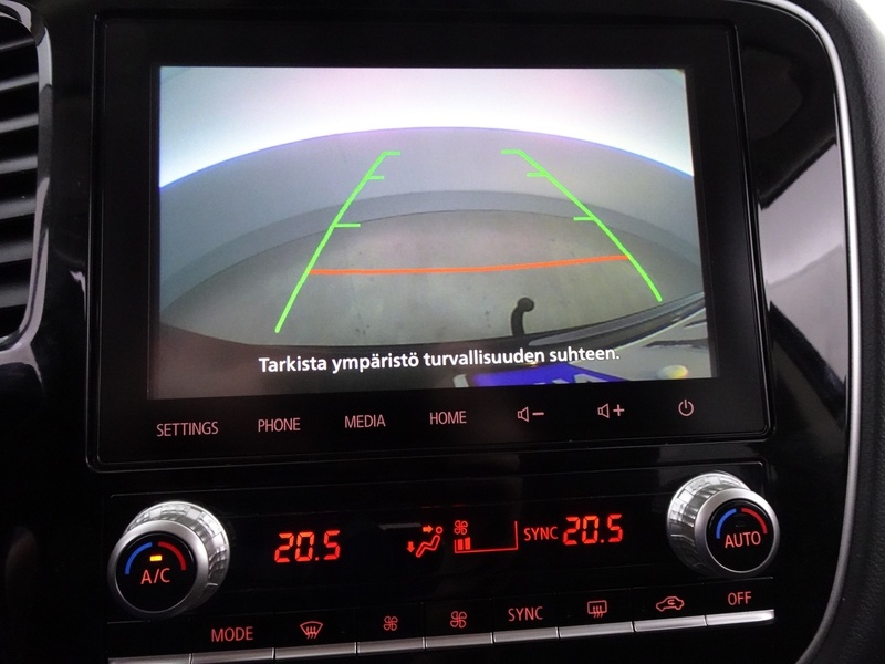 Mitsubishi Outlander PHEV vaihtoauto