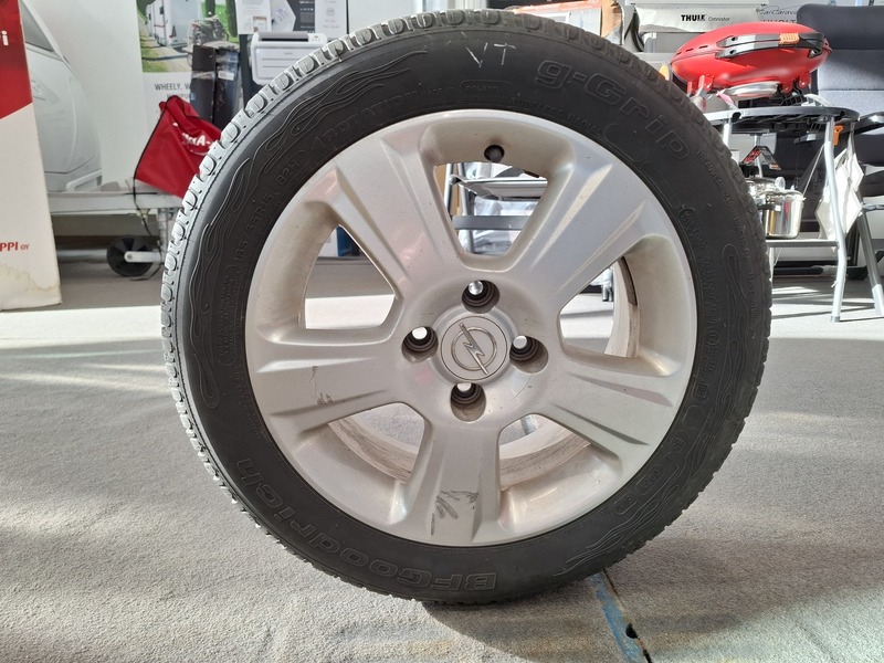 Opel Corsa vaihtoauto