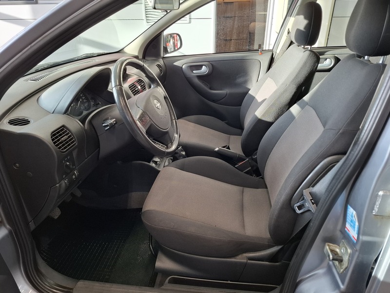 Opel Corsa vaihtoauto