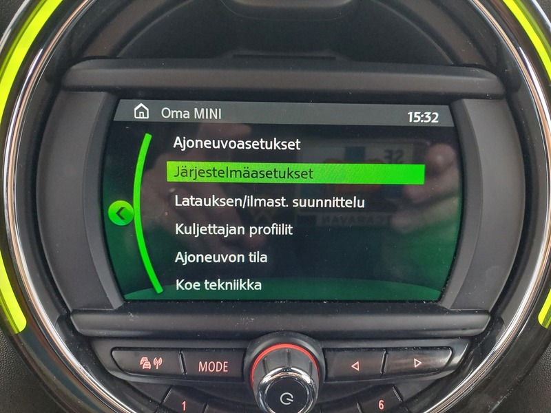 Mini Cooper vaihtoauto