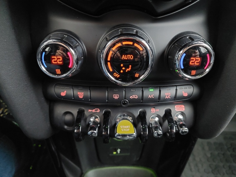 Mini Cooper vaihtoauto