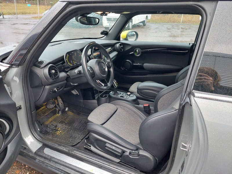 Mini Cooper vaihtoauto