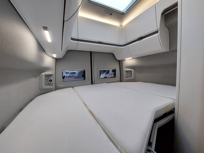 Volkswagen Grand California vaihtoauto