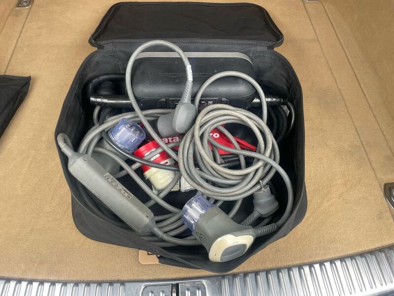 Porsche Cayenne vaihtoauto