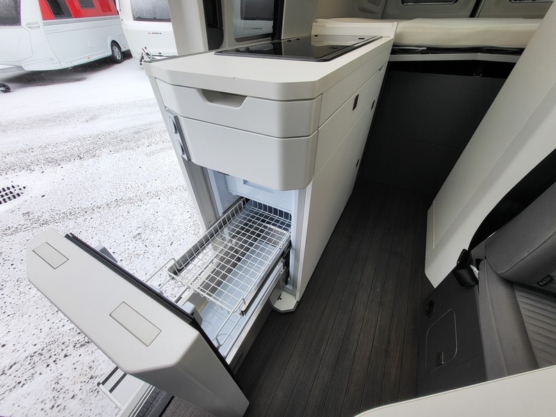 Volkswagen Grand California vaihtoauto