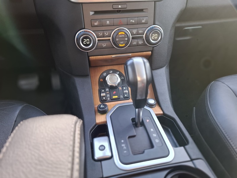 Land Rover Discovery vaihtoauto