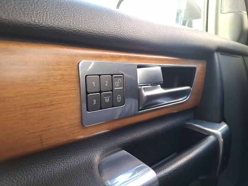 Land Rover Discovery vaihtoauto